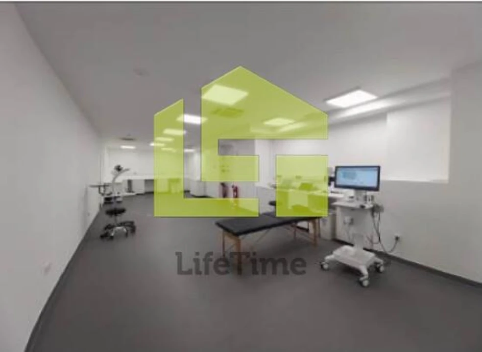 Loja para Venda em Alvalade Foto 12