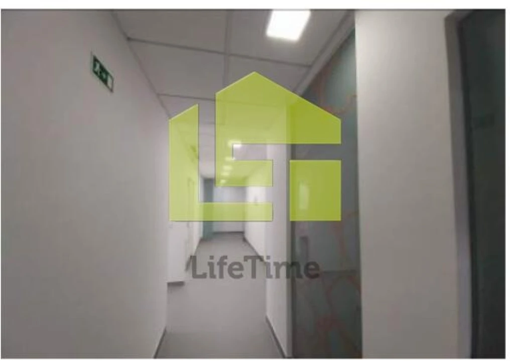 Loja para Venda em Alvalade Foto 9