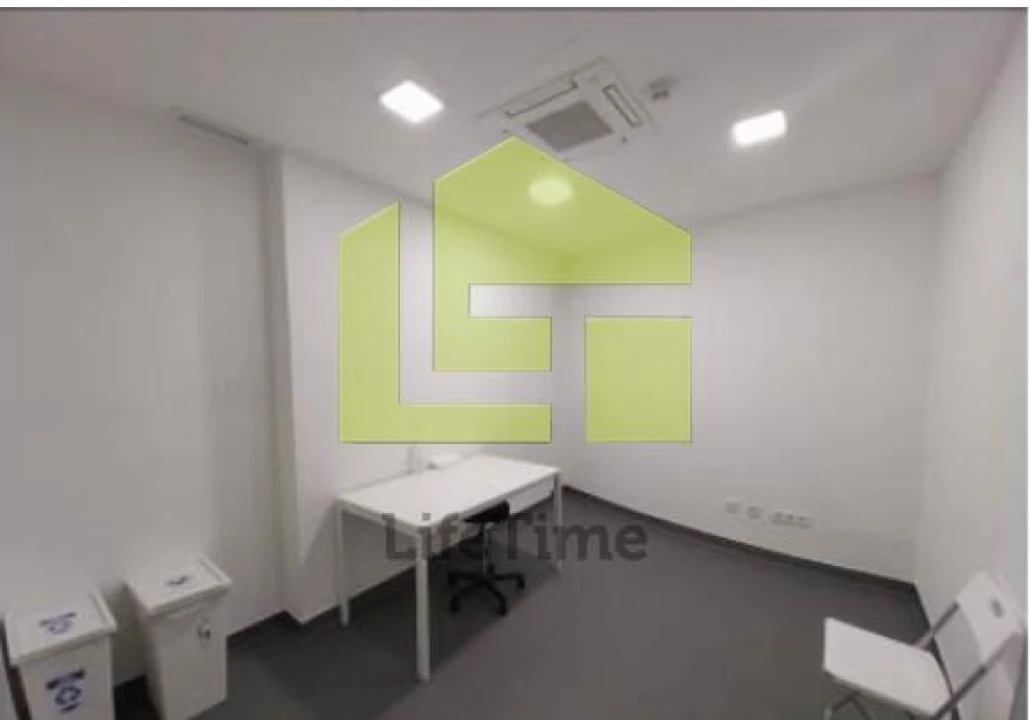 Loja para Venda em Alvalade Foto 11