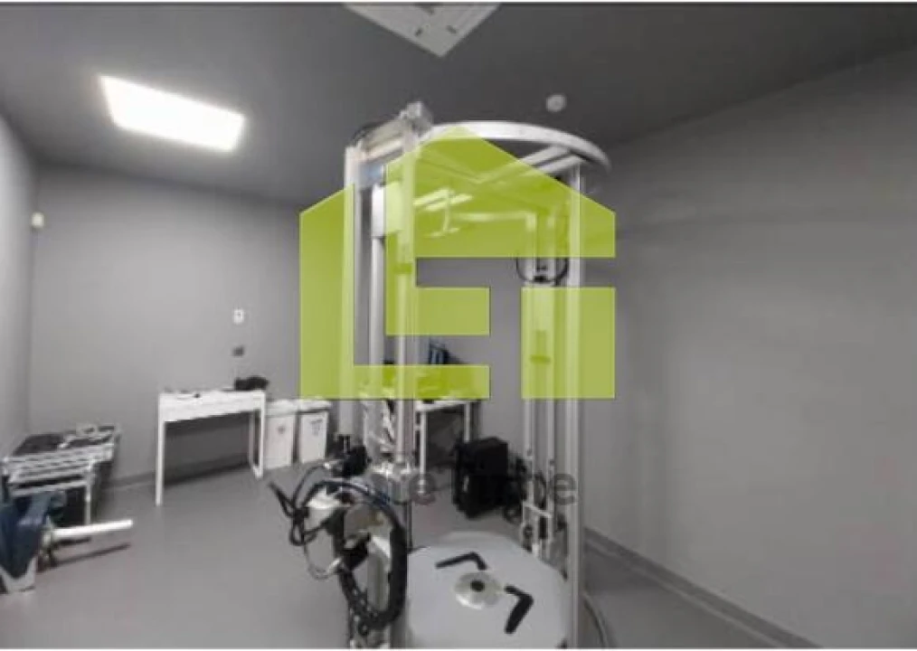 Loja para Venda em Alvalade Foto 10