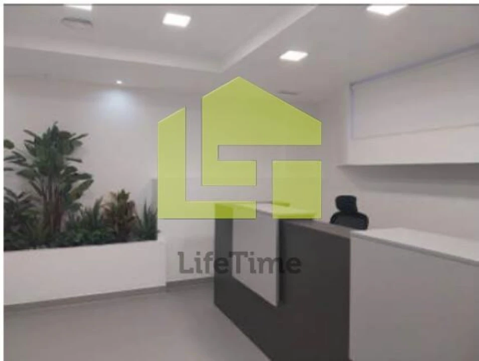 Loja para Venda em Alvalade Foto 3