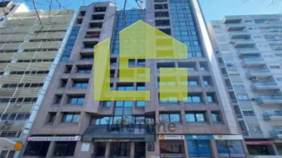Loja para Venda em Alvalade