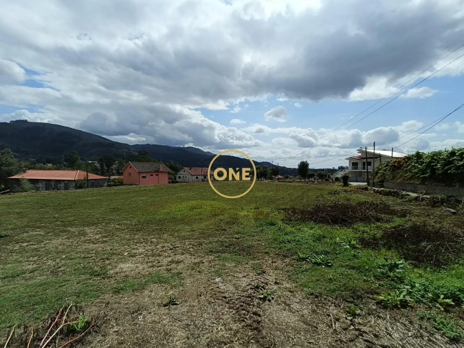 Terreno para Venda em Marrancos e Arcozelo Foto 3