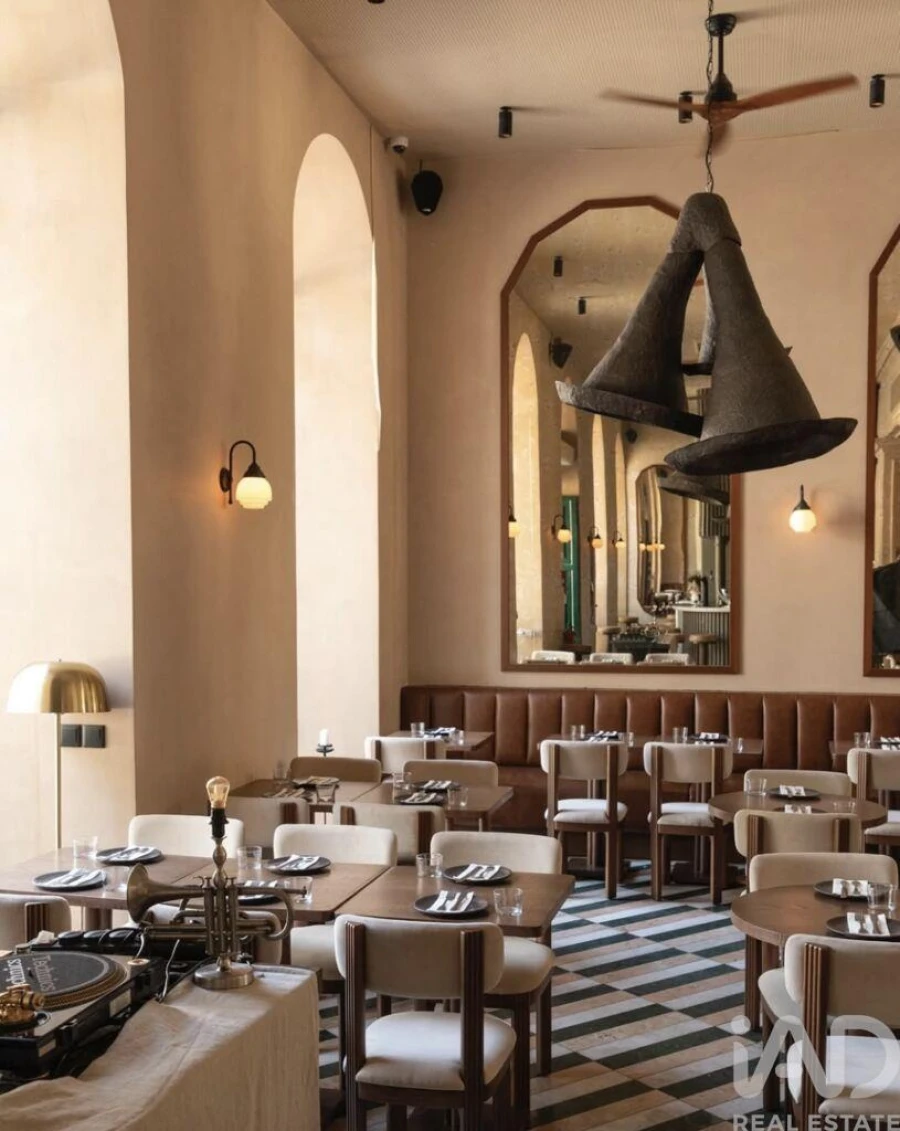 Prédio para Arrendamento em Estrela Foto 6