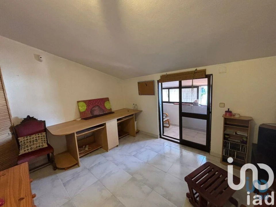 Moradia T4 para Venda em Seixal, Arrentela e Aldeia de Paio Pires Foto 12