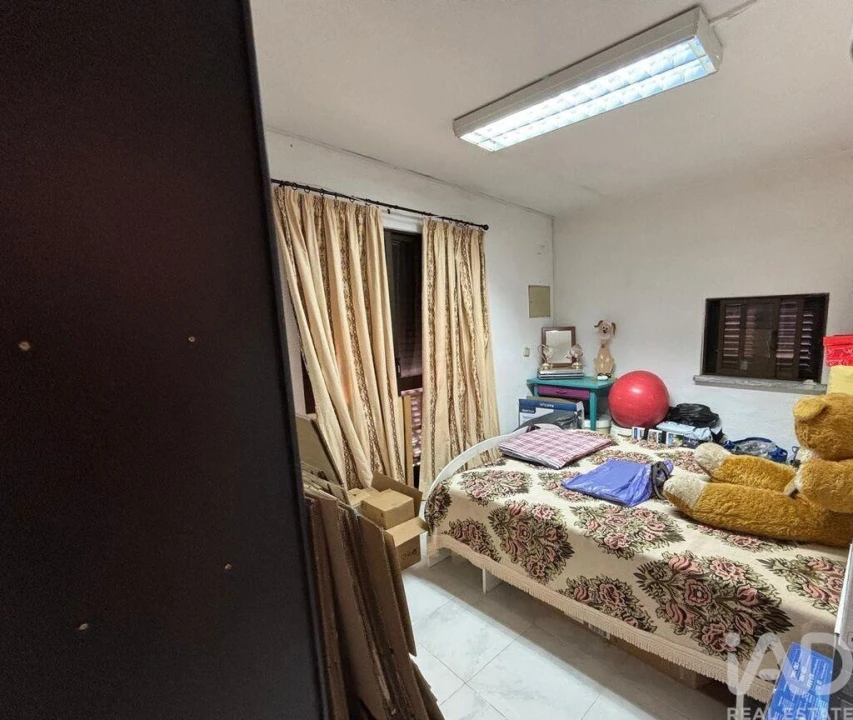 Moradia T4 para Venda em Seixal, Arrentela e Aldeia de Paio Pires Foto 24