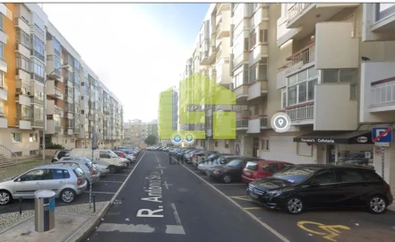 Apartamento T2 para Venda em Oeiras e São Julião da Barra, Paço de Arcos e Caxias