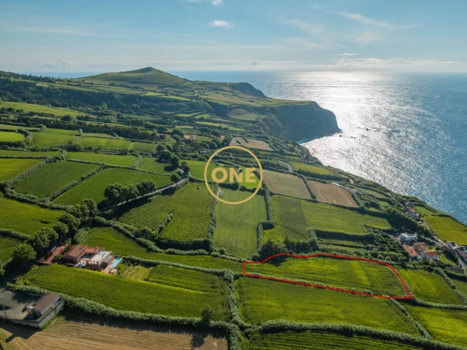 Terreno para Venda em Mosteiros Foto 3