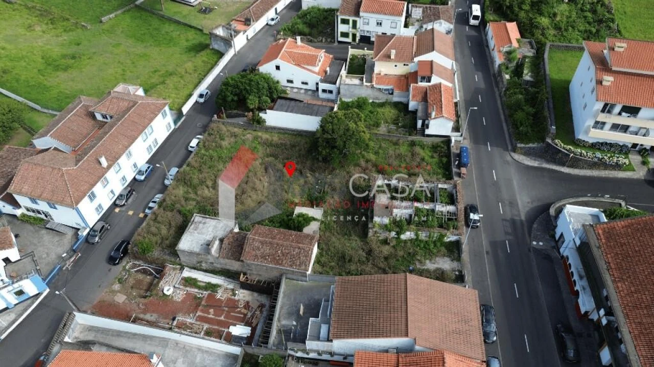 Terreno para Venda em Praia da Vitoria (Santa Cruz) Foto 14