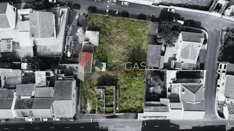 Terreno para Venda em Praia da Vitoria (Santa Cruz) Foto 4