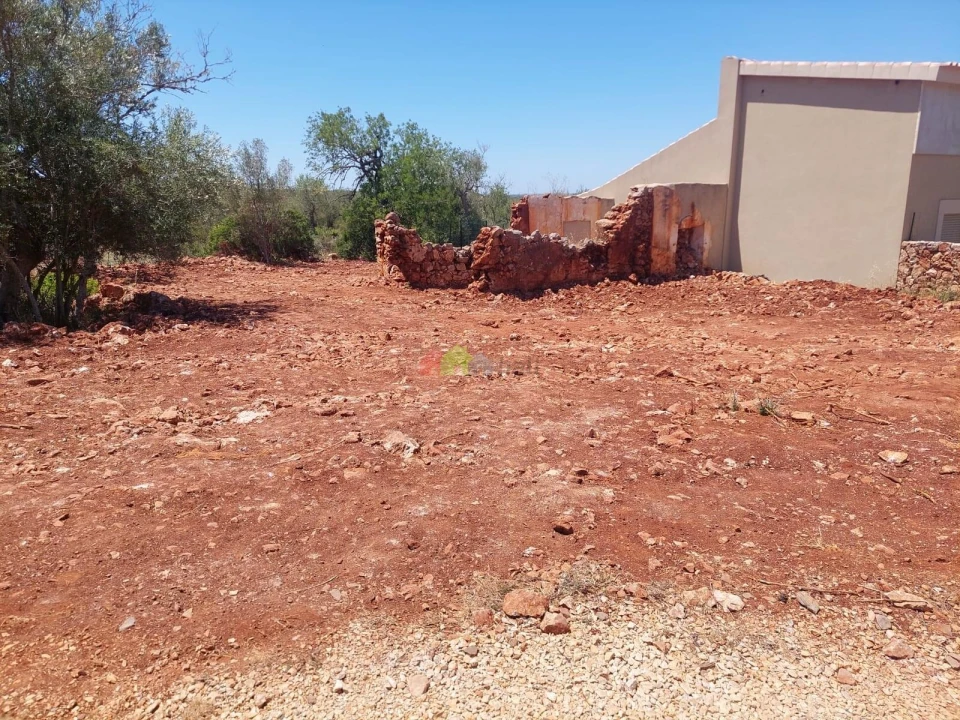 Terreno para Venda em São Bartolomeu de Messines Foto 6