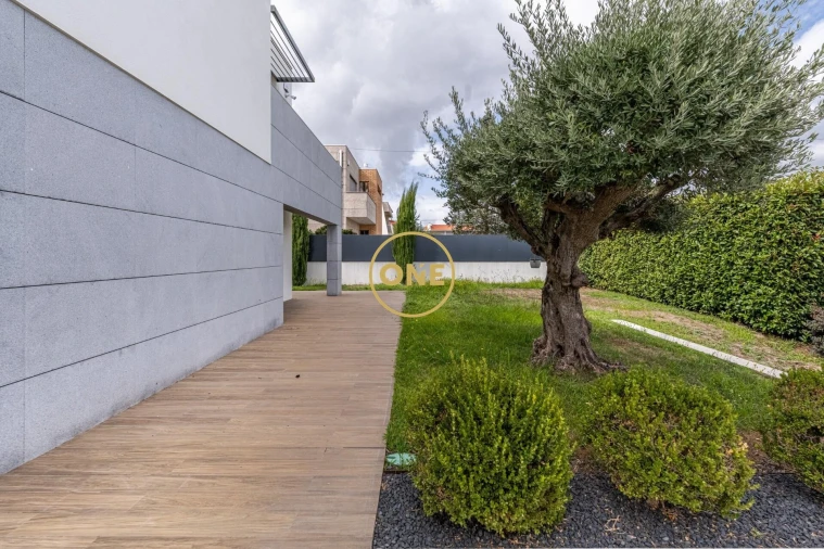 Moradia T3 para Venda em Tamel (São Verissimo) Foto 5