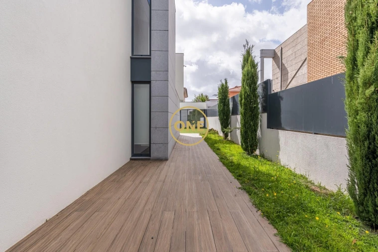 Moradia T3 para Venda em Tamel (São Verissimo) Foto 7