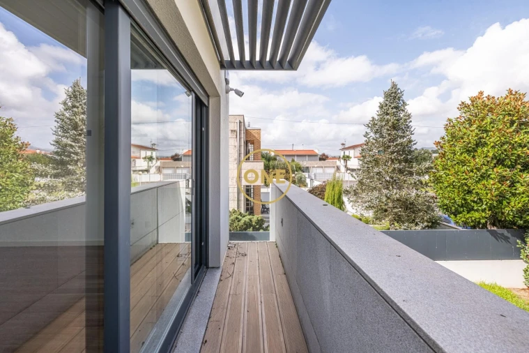 Moradia T3 para Venda em Tamel (São Verissimo) Foto 36