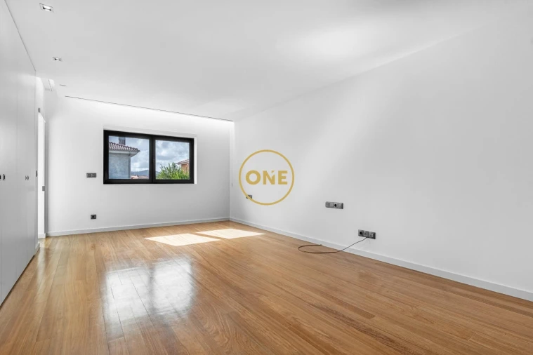 Moradia T3 para Venda em Tamel (São Verissimo) Foto 39