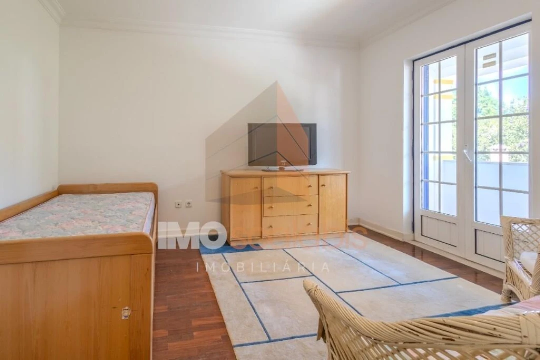 Moradia T4 para Venda em Vale de Santarem Foto 40