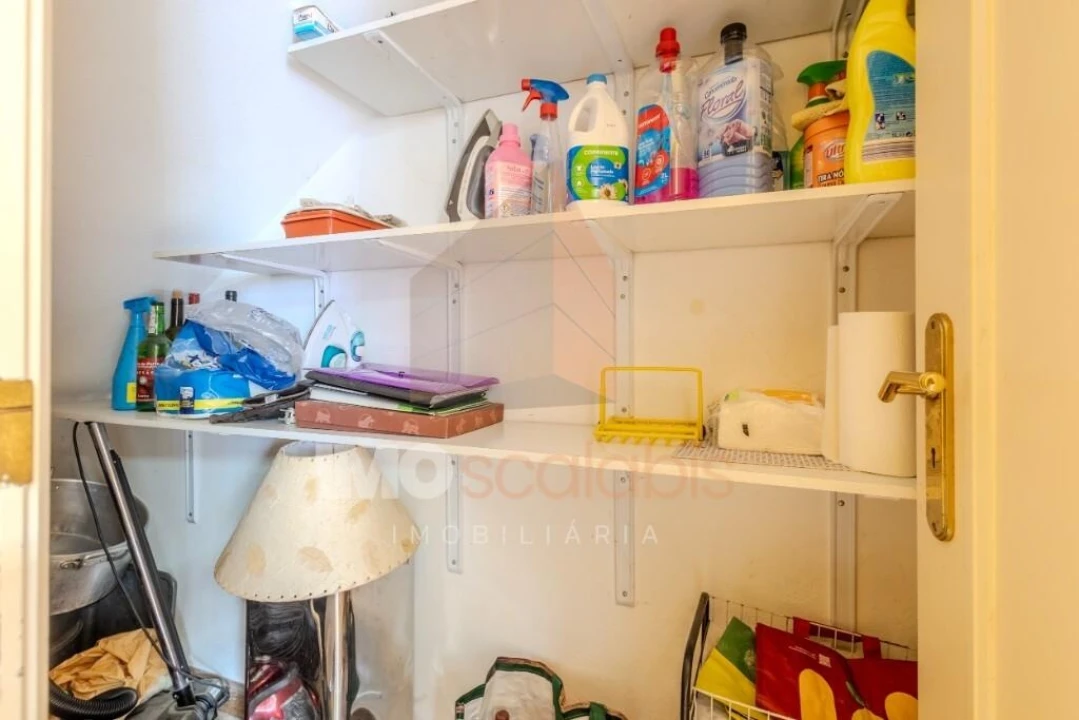 Moradia T4 para Venda em Vale de Santarem Foto 33