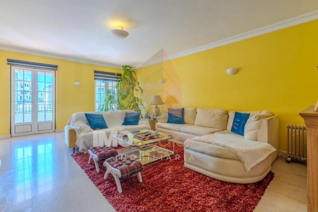 Moradia T4 para Venda em Vale de Santarem Foto 19