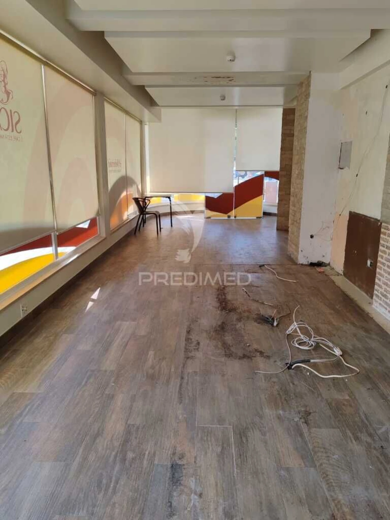 Loja para Venda em Alcobaça e Vestiaria Foto 10