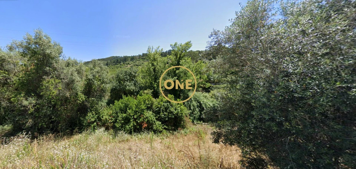 Terreno para Venda em Loures Foto 6