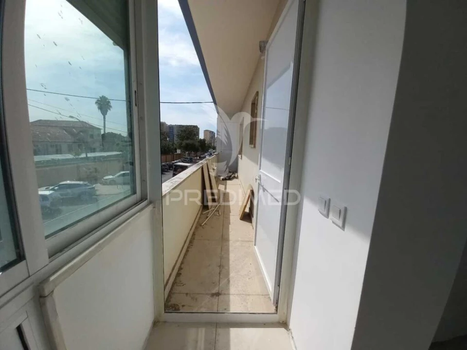 Apartamento T4 para Venda em Almada, Cova da Piedade, Pragal e Cacilhas Foto 11