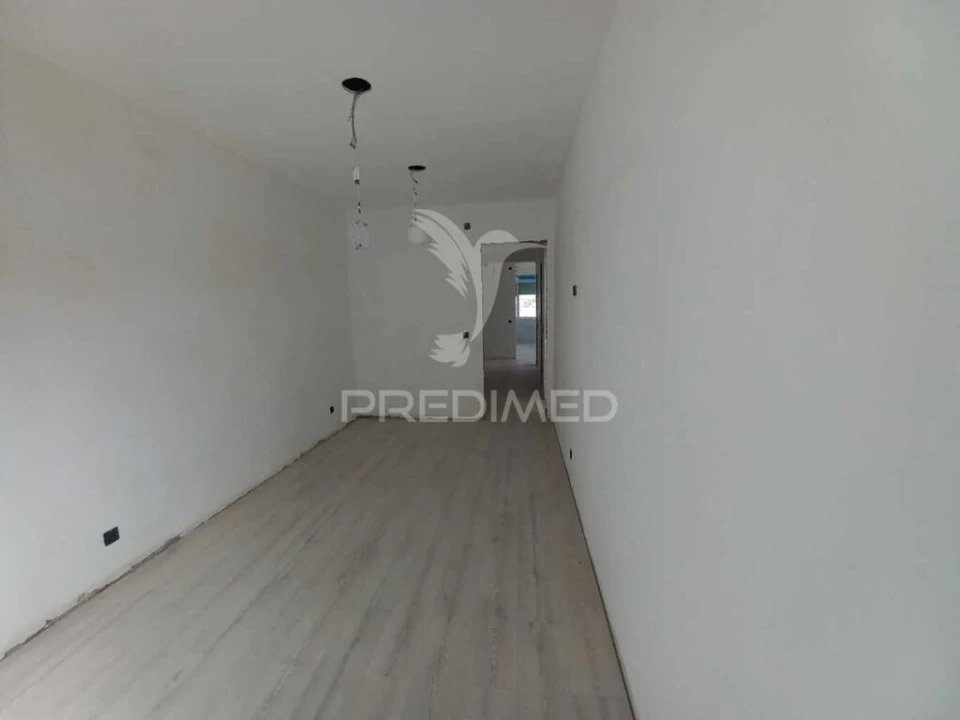 Apartamento T4 para Venda em Almada, Cova da Piedade, Pragal e Cacilhas Foto 10