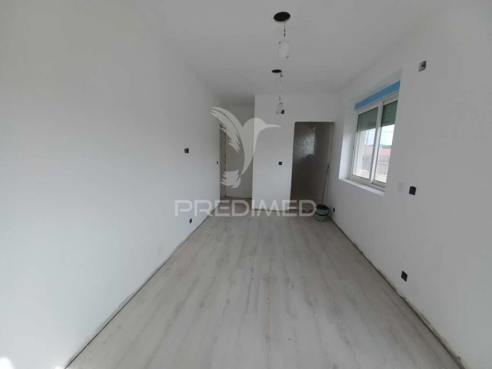 Apartamento T4 para Venda em Almada, Cova da Piedade, Pragal e Cacilhas Foto 7