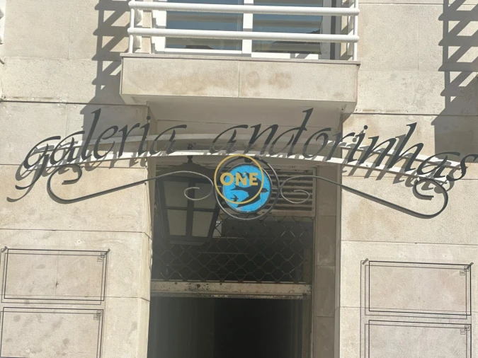 Loja para Venda em Almada, Cova da Piedade, Pragal e Cacilhas Foto 6