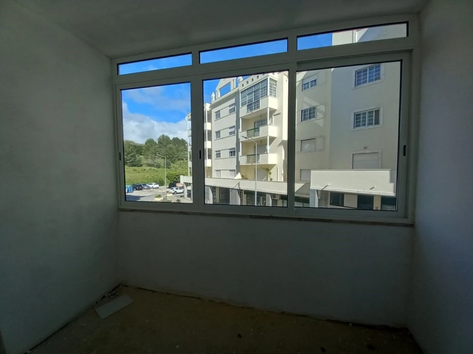 Apartamento T4 para Venda em Póvoa de Santa Iria e Forte da Casa Foto 14