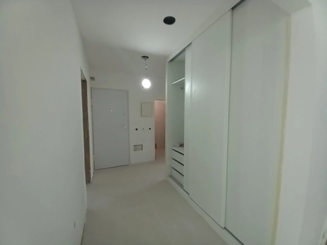 Apartamento T4 para Venda em Póvoa de Santa Iria e Forte da Casa Foto 2