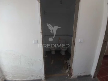 Moradia T3 para Venda em Santo Isidoro
