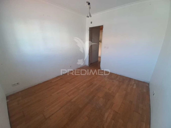 Moradia T3 para Venda em Santo Isidoro Foto 15