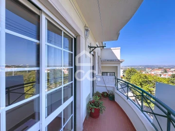 Apartamento T3 para Venda em Caldas da Rainha - Santo Onofre e Serra do Bouro