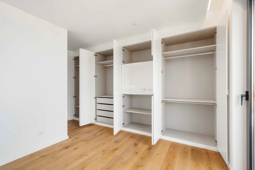 Apartamento T2 para Venda em São Martinho Foto 15