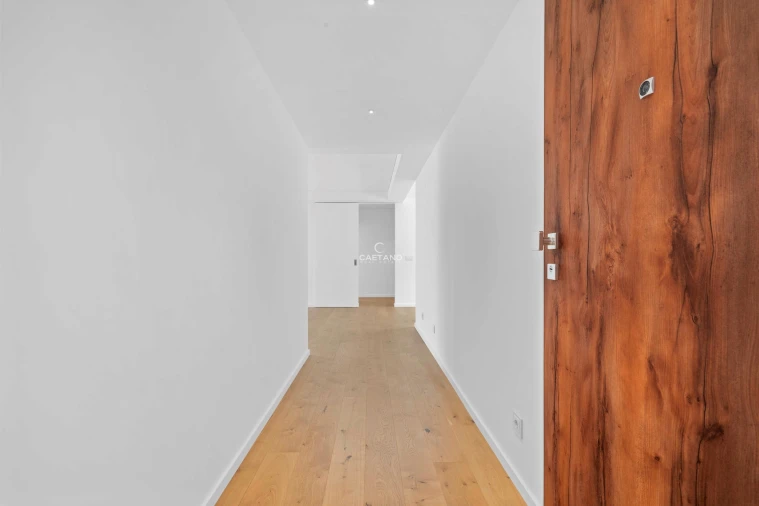 Apartamento T2 para Venda em São Martinho Foto 8