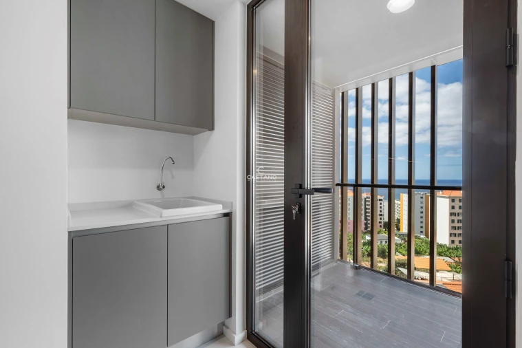 Apartamento T2 para Venda em São Martinho Foto 34