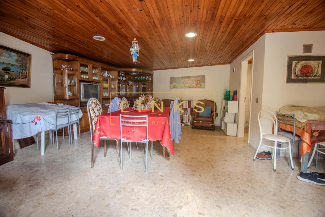 Moradia T3 para Venda em São Roque Foto 39