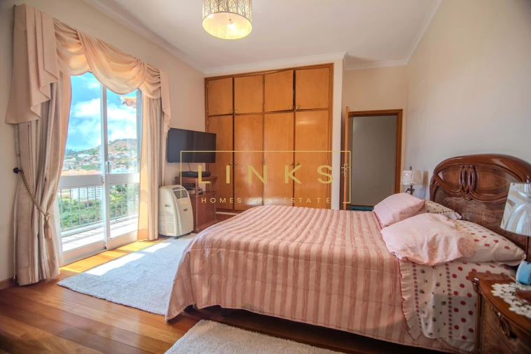 Moradia T3 para Venda em São Roque Foto 27