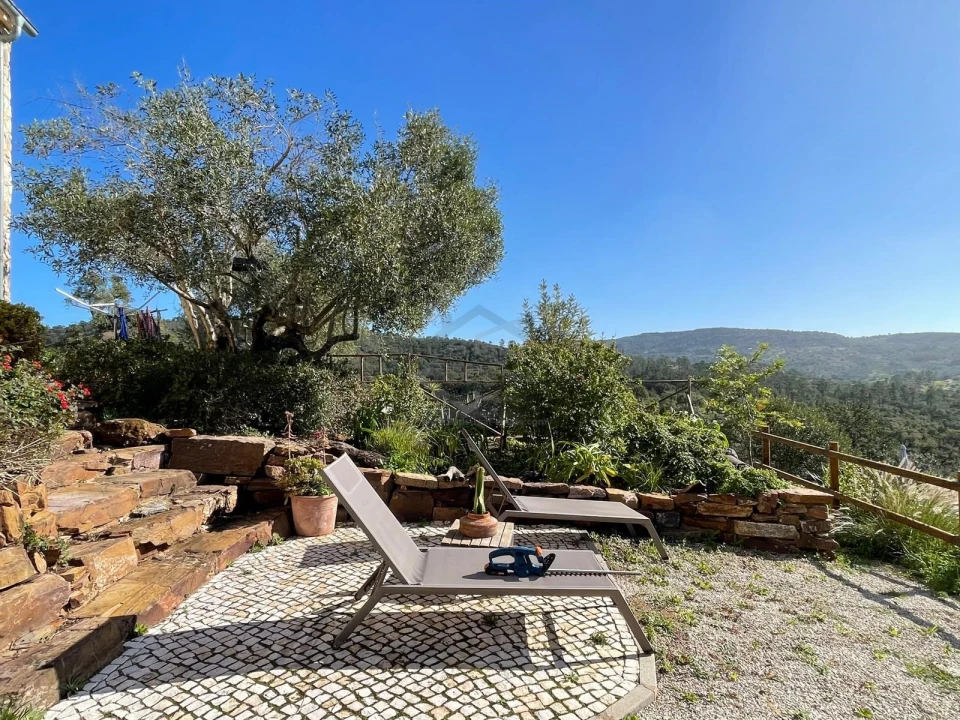 Moradia T5 para Venda em Alte Foto 23