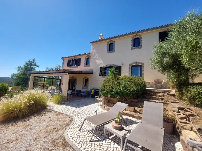 Moradia T5 para Venda em Alte Foto 26