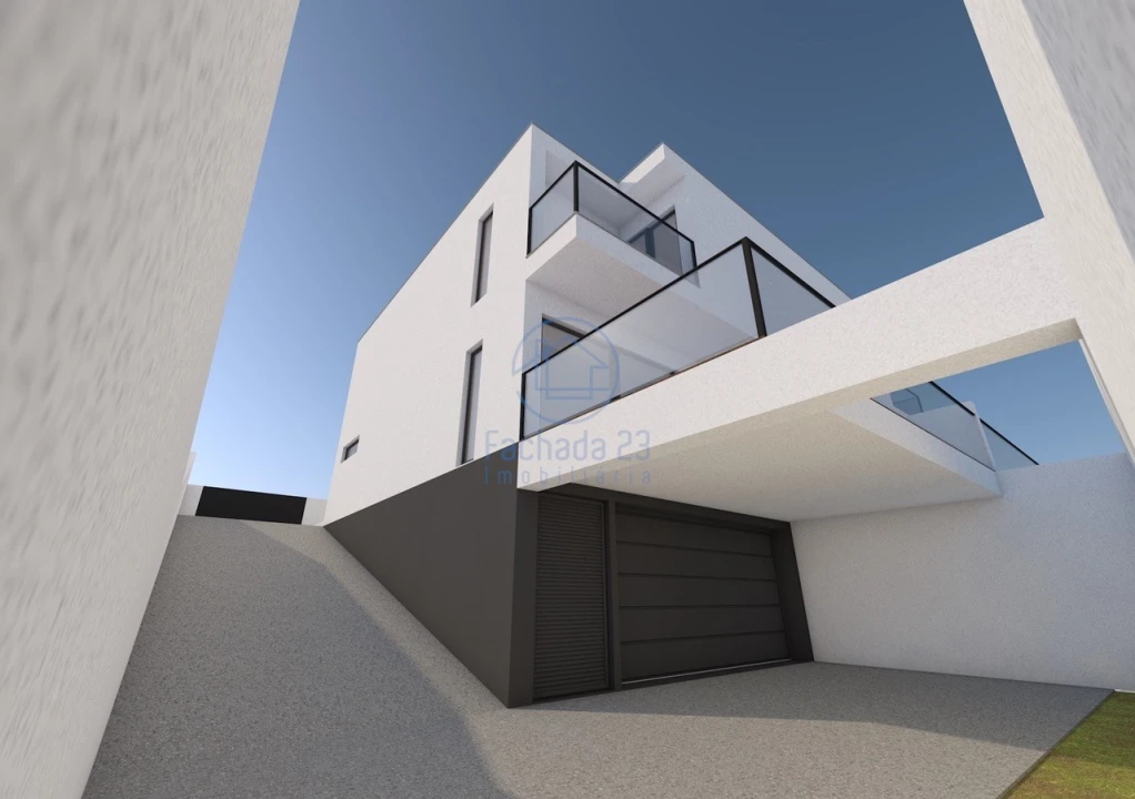 Moradia T3 para Venda em Canelas Foto 2