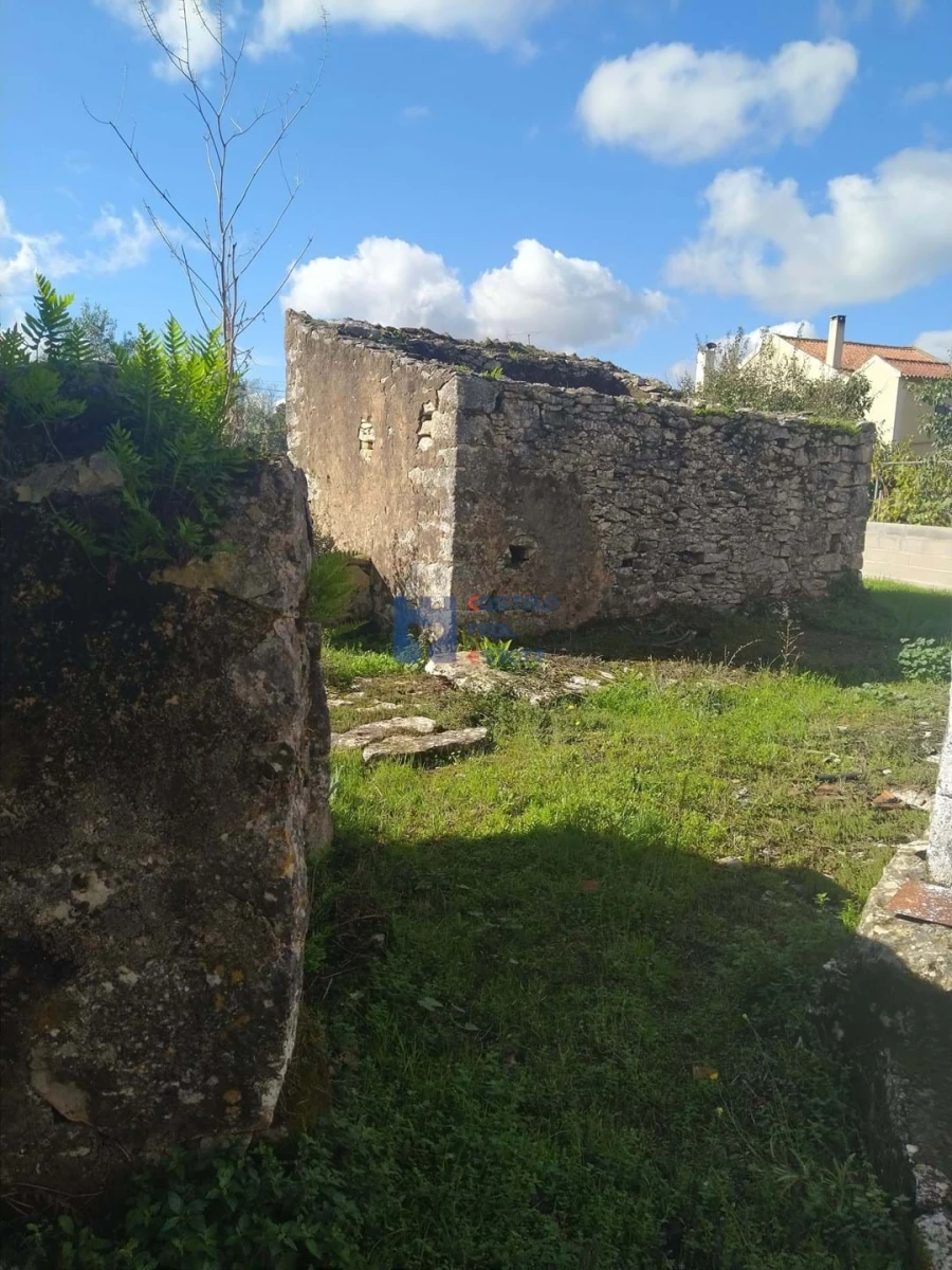 Moradia T3 para Venda em Fatima Foto 4