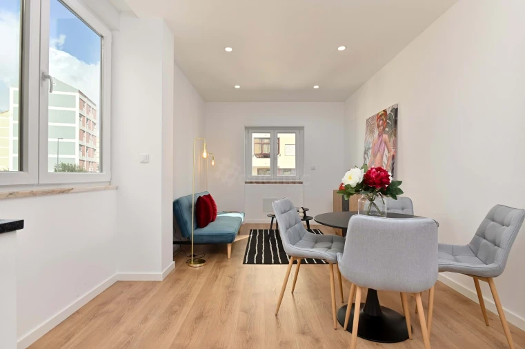 Apartamento T3 para Venda em Benfica Foto 2