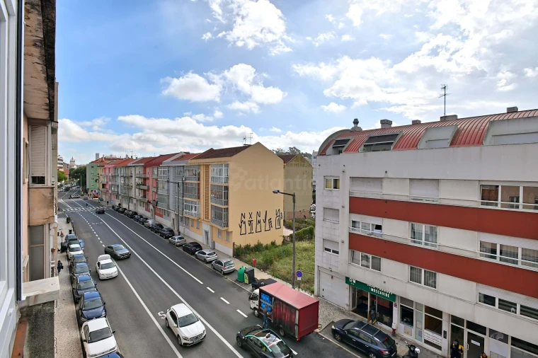 Apartamento T3 para Venda em Benfica Foto 18