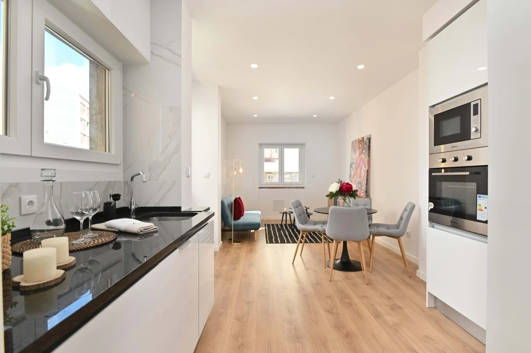 Apartamento T3 para Venda em Benfica Foto 1