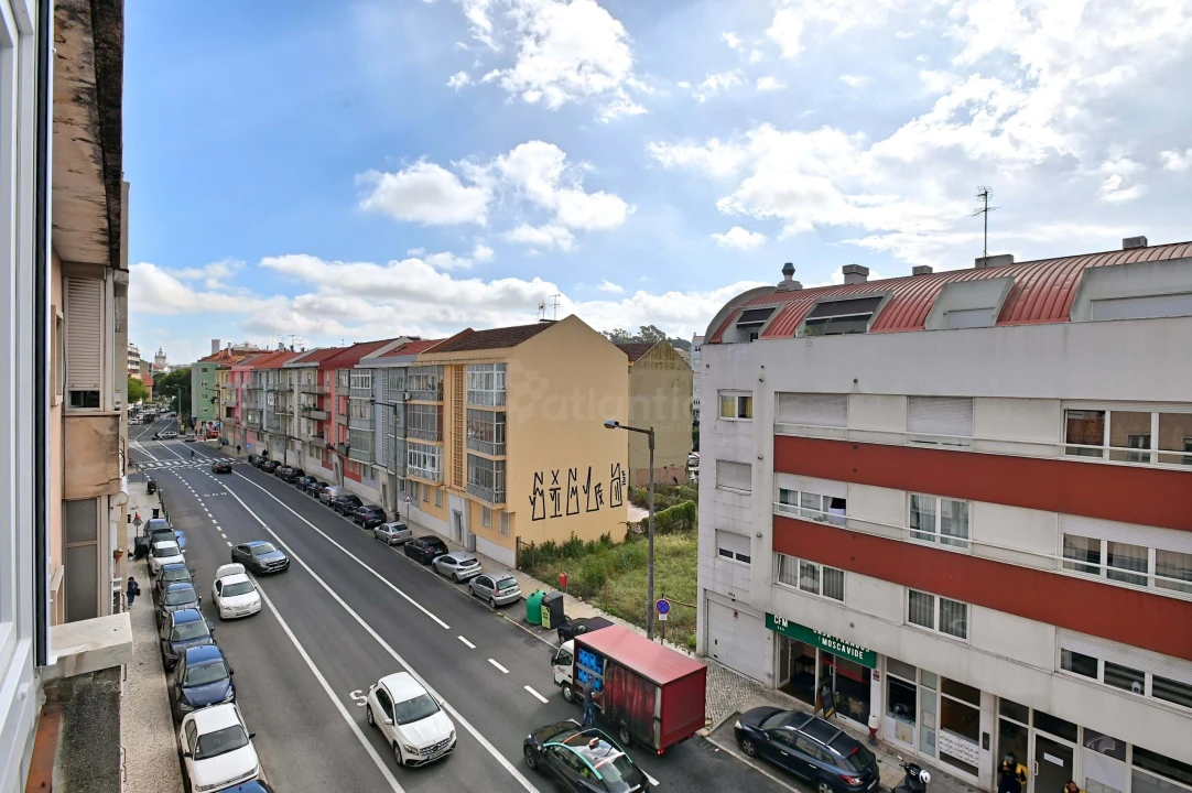 Apartamento T3 para Venda em Benfica Foto 18