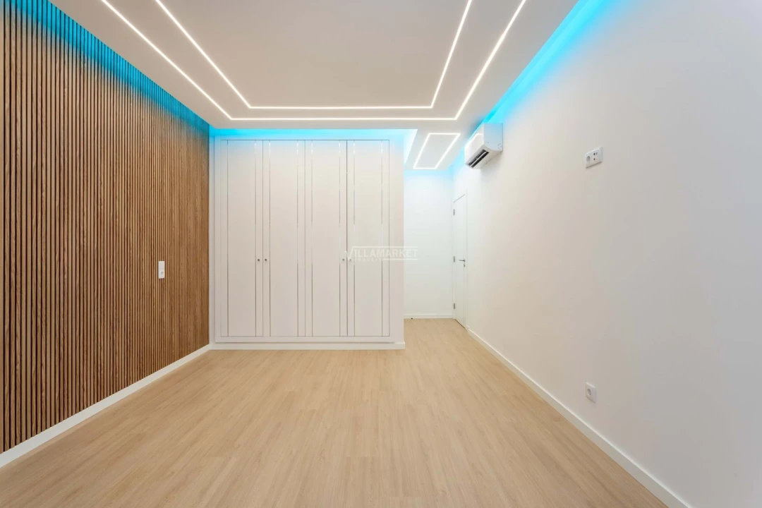 Apartamento T3 para Venda em Quarteira Foto 21