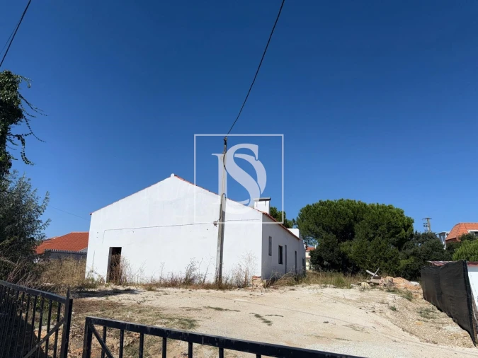 Moradia T6 para Venda em Marvila, Ribeira Santarém, São Salvador, São Nicolau Foto 2