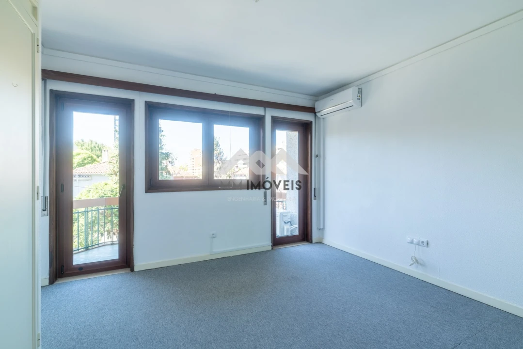 Moradia T6 para Arrendamento em Lordelo do Ouro e Massarelos Foto 30