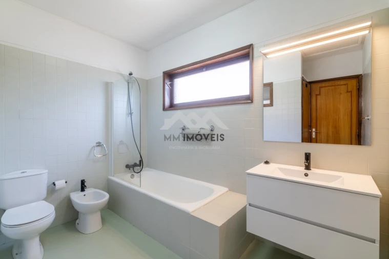 Moradia T6 para Arrendamento em Lordelo do Ouro e Massarelos Foto 41